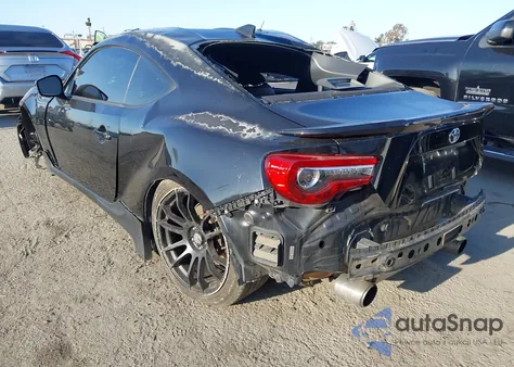 2018 Toyota 86 from USA, damaged, VIN JF1ZNAA14J9701035